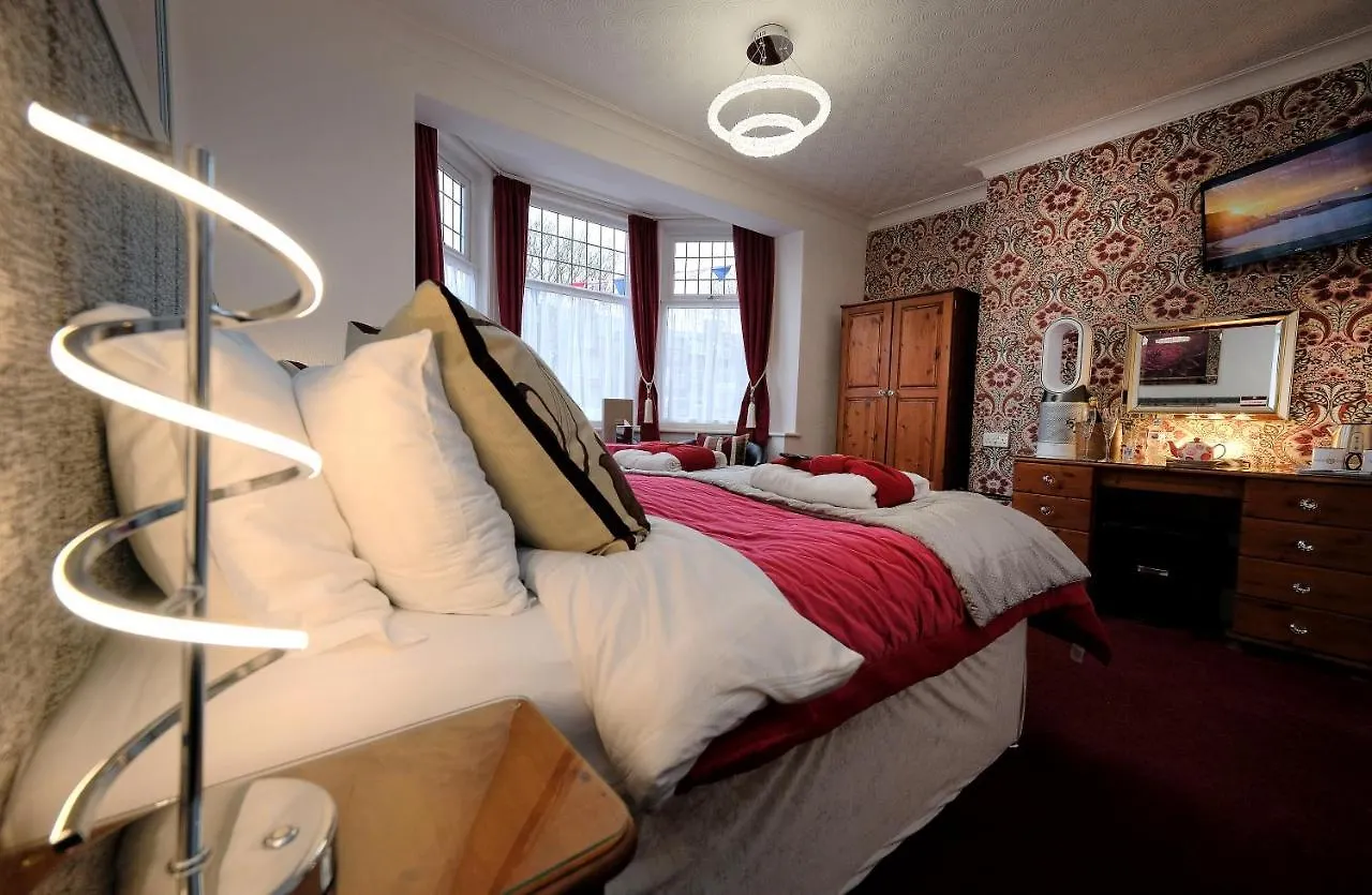 Toulson Court Hotel Scarborough 4*,  United Kingdom